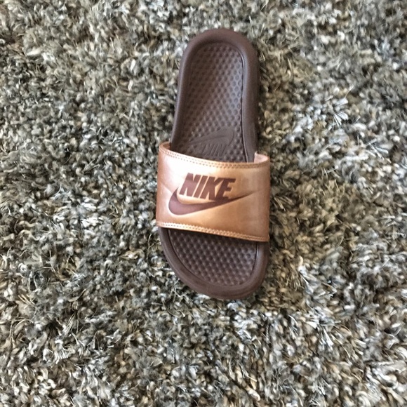 Bundle of 3 Nike Slide Pairs - Picture 2 of 7